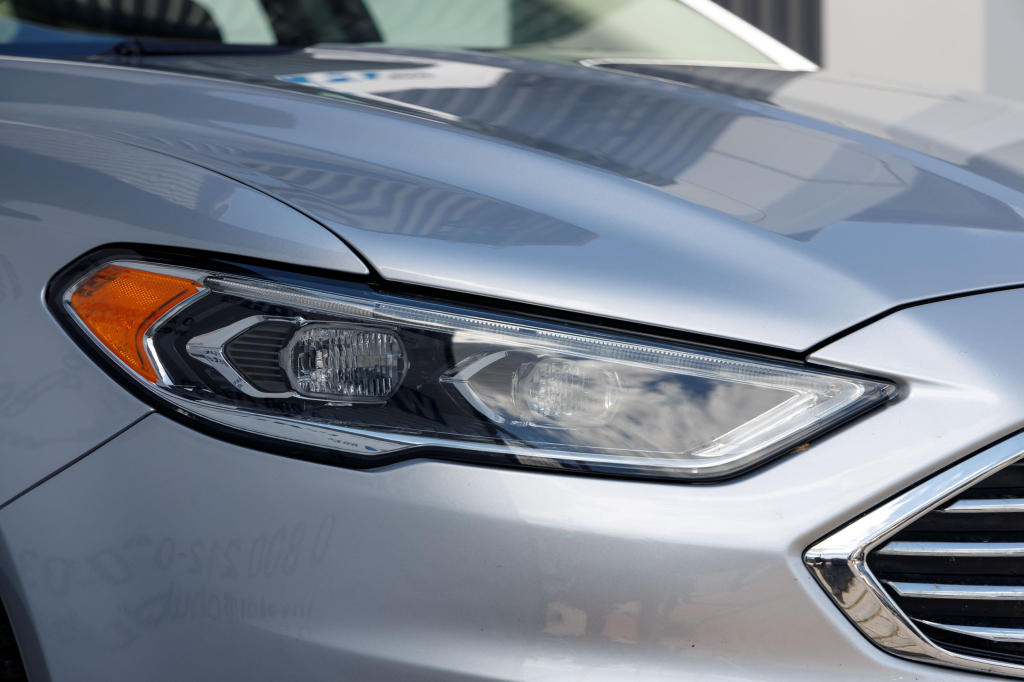 Ford Fusion Titanium 2016 фото 7