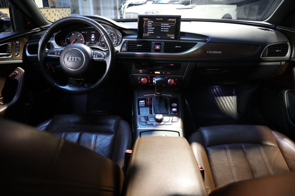 Audi A6 2014 photo 36