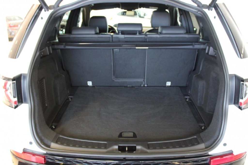 Land Rover Discovery 2017 photo 5