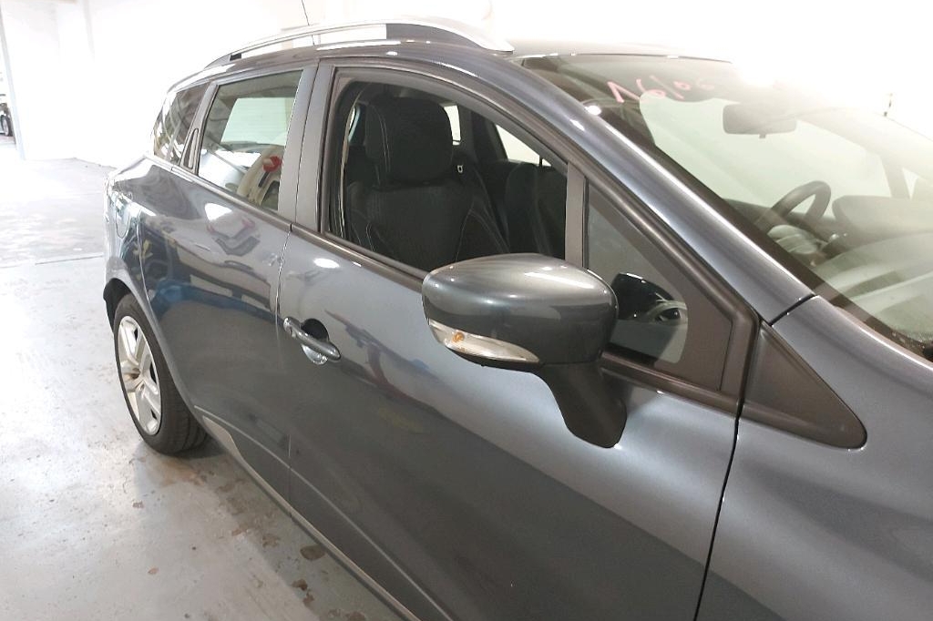 Renault Clio Grandtour 2016 фото 37