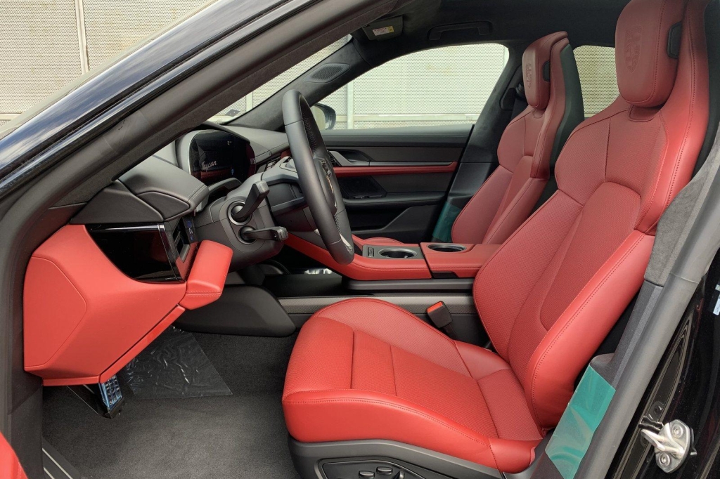 Porsche Taycan S Turbo 2021 фото 6