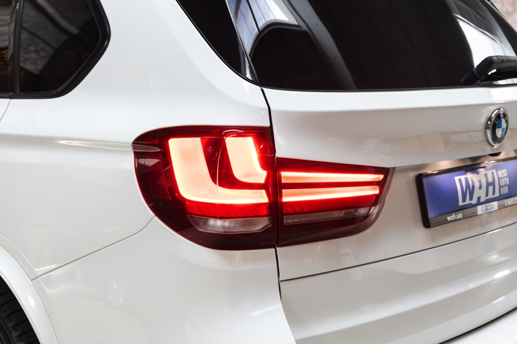 BMW X5 2017 фото 11