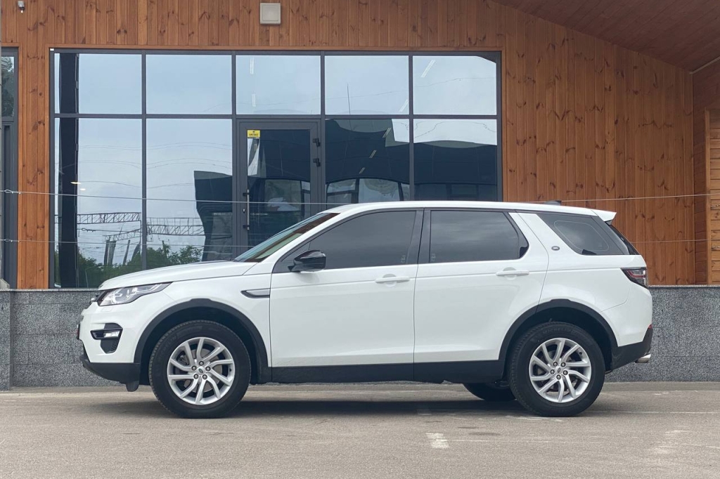 Land Rover Discovery Sport 2017 фото 3