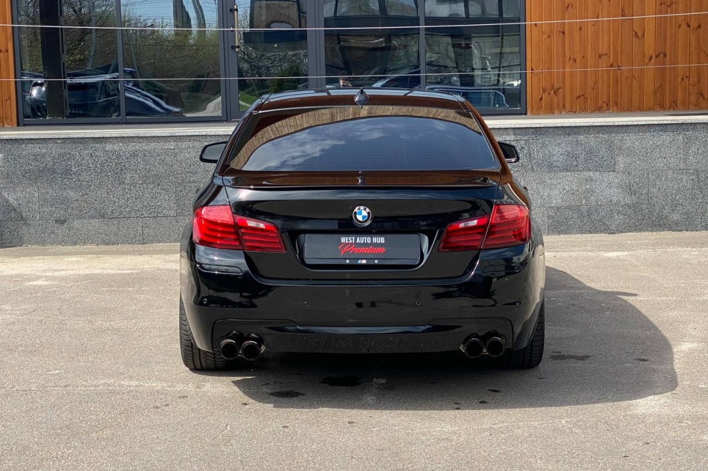 BMW 5 Series 535i 2012 photo 4