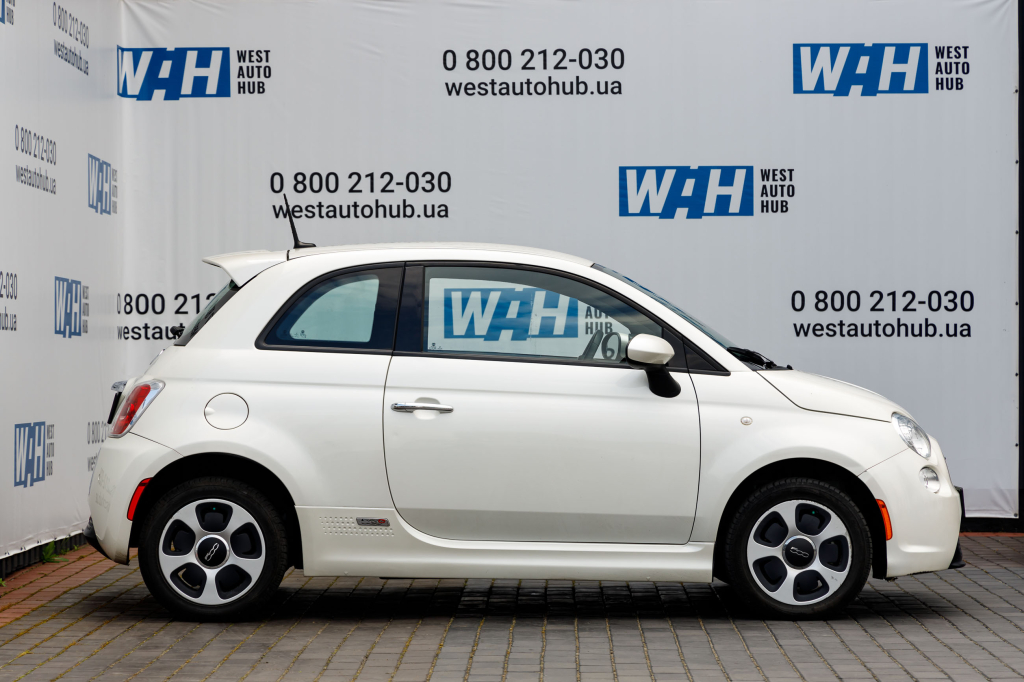 Fiat 500 E 2015 photo 10