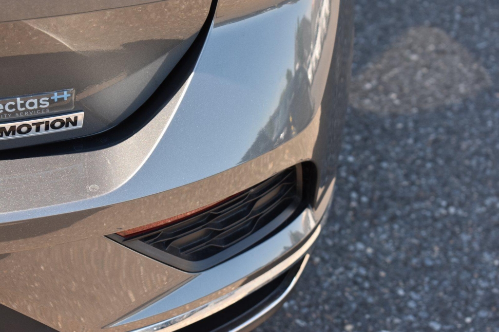 Volkswagen T-Roc 2018 фото 9