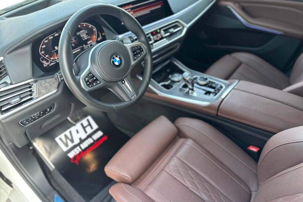 BMW X7 M50d 2020 фото 11