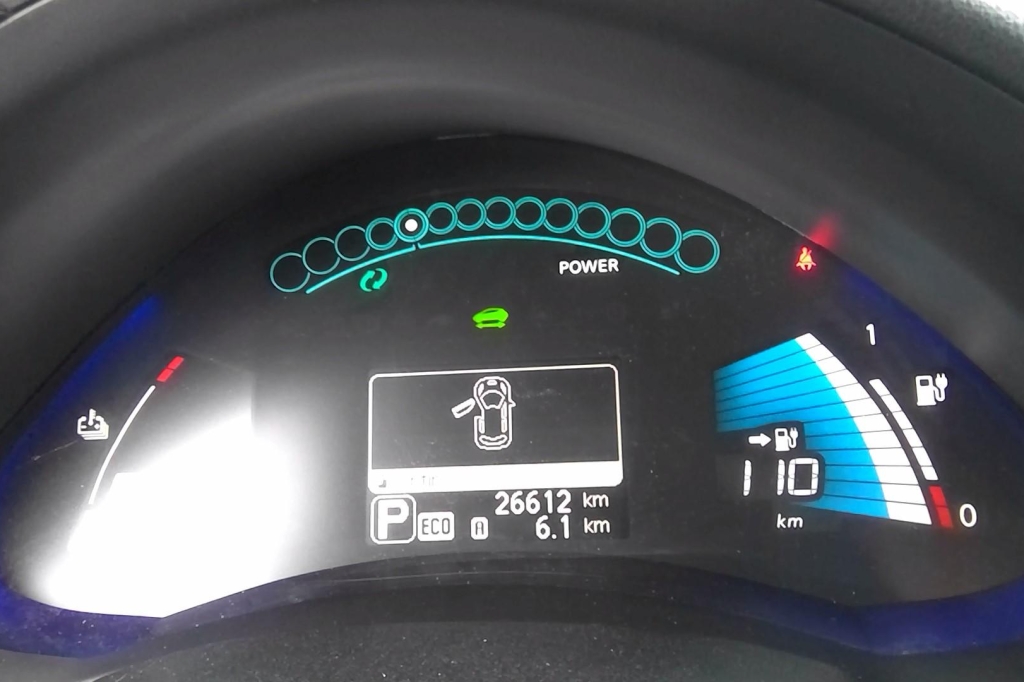 Nissan Leaf 2016 фото 3