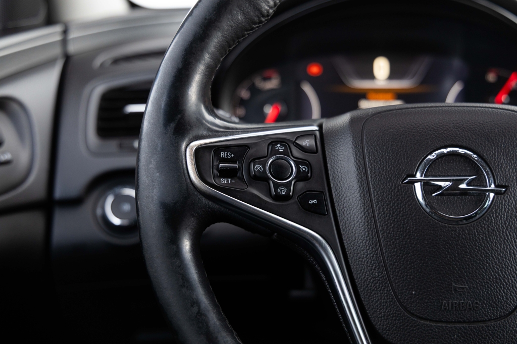 Opel Insignia 2014 фото 19