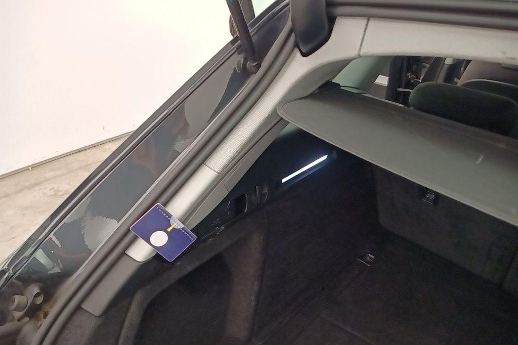 Audi A4 Avant 2017 photo 14