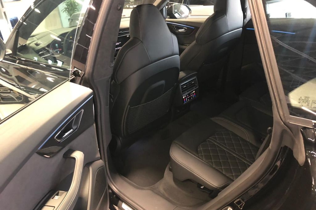 Audi SQ8 507 PS 2021 фото 8