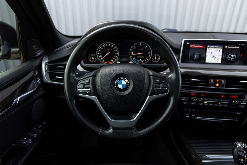 BMW X5 2017 фото 35