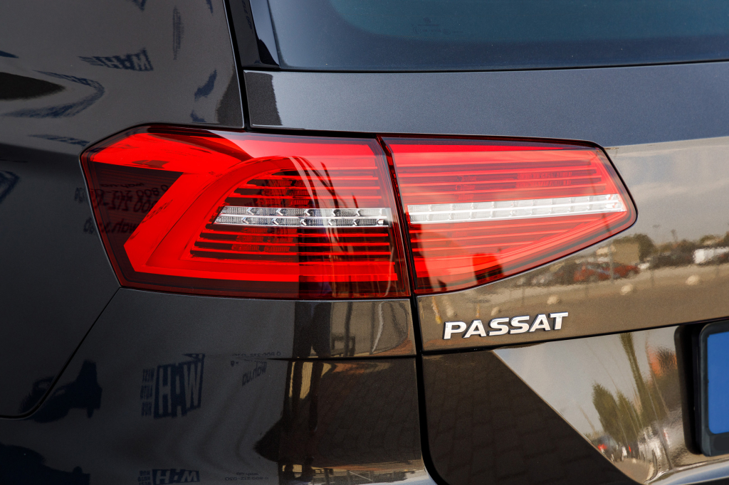 Volkswagen Passat B8 Highline 2015 фото 34