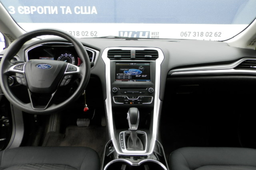 Ford Fusion SE 2016 фото 4