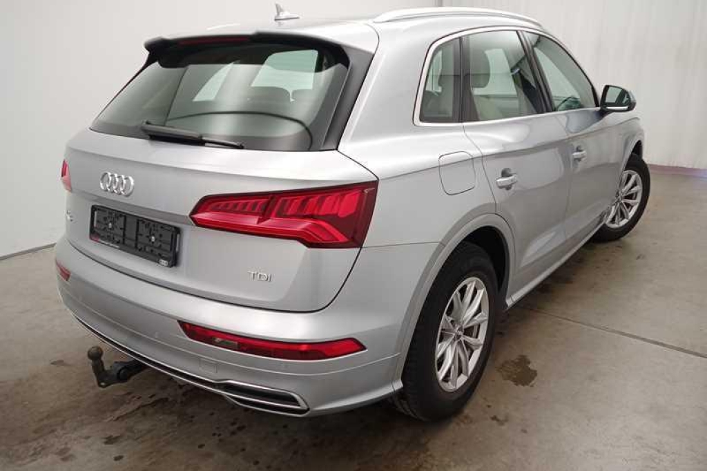 Audi Q5 2018 photo 5