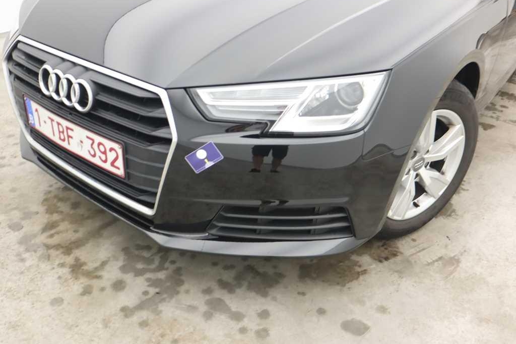 Audi A4 Avant 2017 photo 27