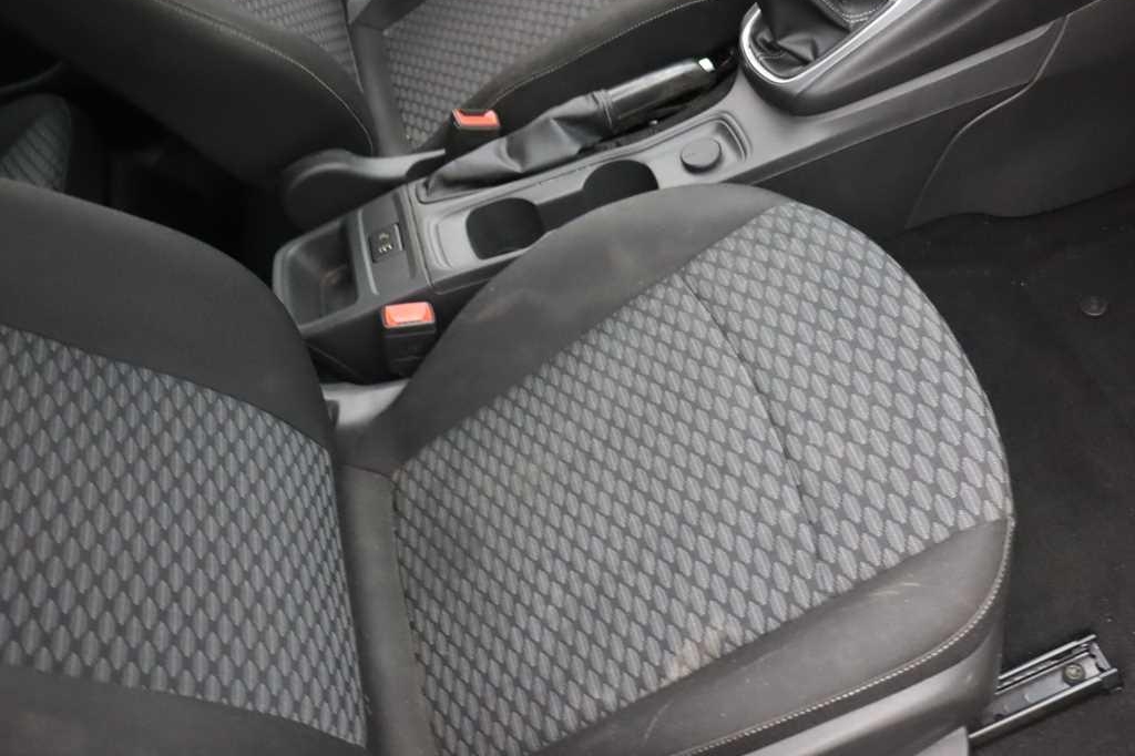 Opel Astra Sports Tourer 2016 фото 46