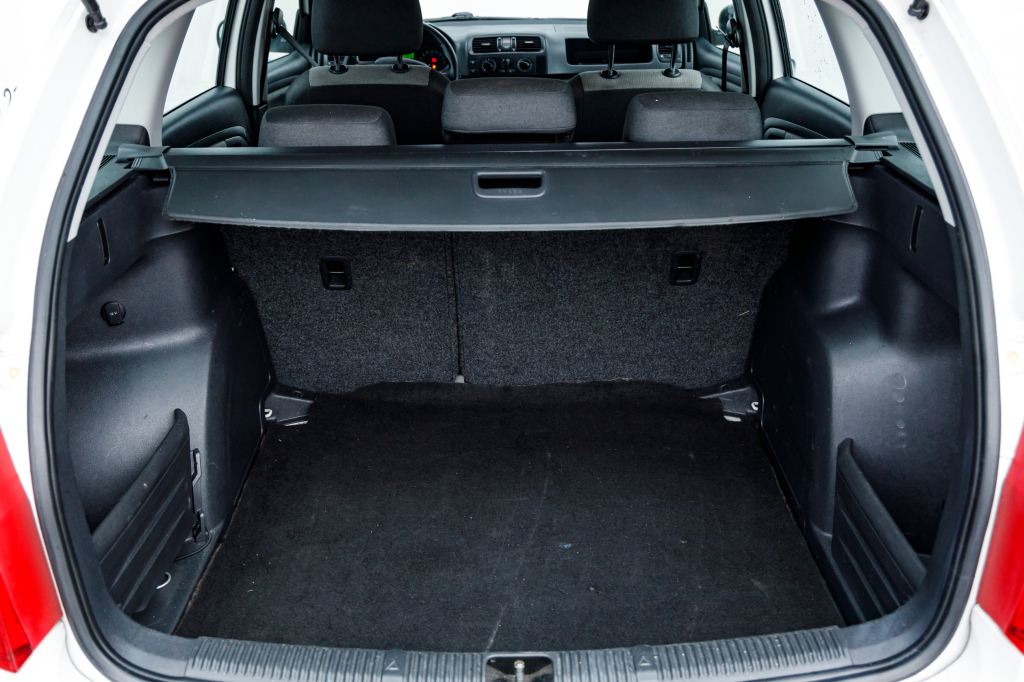 Skoda Fabia 2014 фото 9