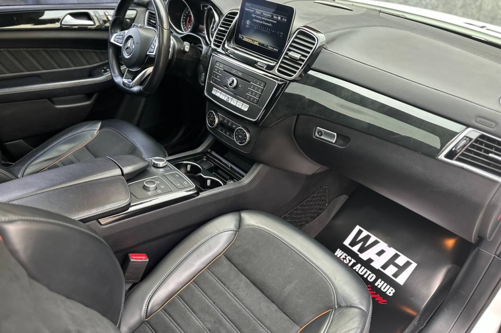 Mercedes-Benz GLE 43 AMG 2018 фото 11