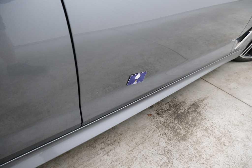 BMW 5 Series 2017 фото 16