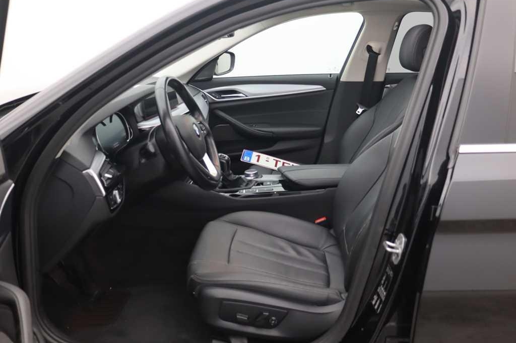 BMW 5 Series 2017 photo 6