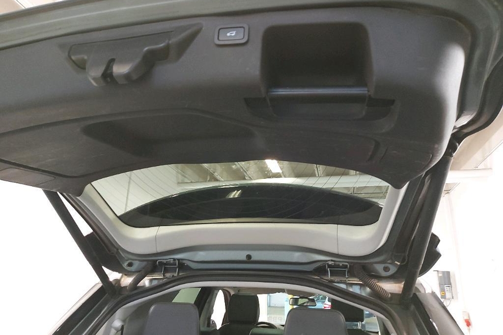 Land Rover Discovery Sport 2016 фото 31