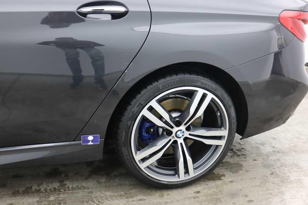 BMW 6 Series 2018 фото 25