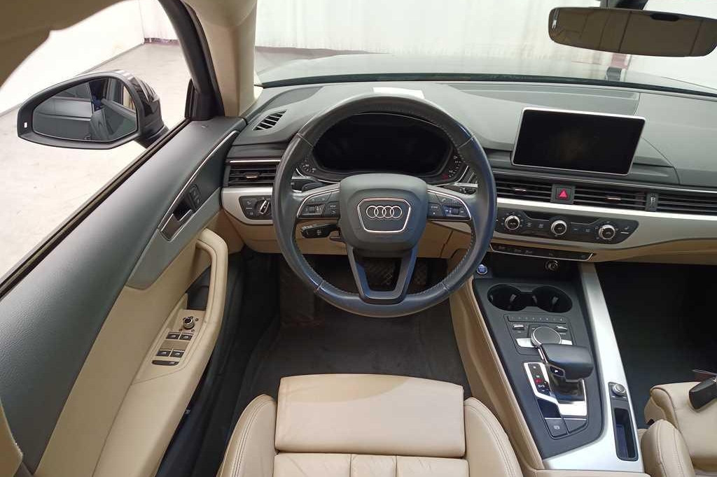 Audi A4 Avant 2016 фото 7