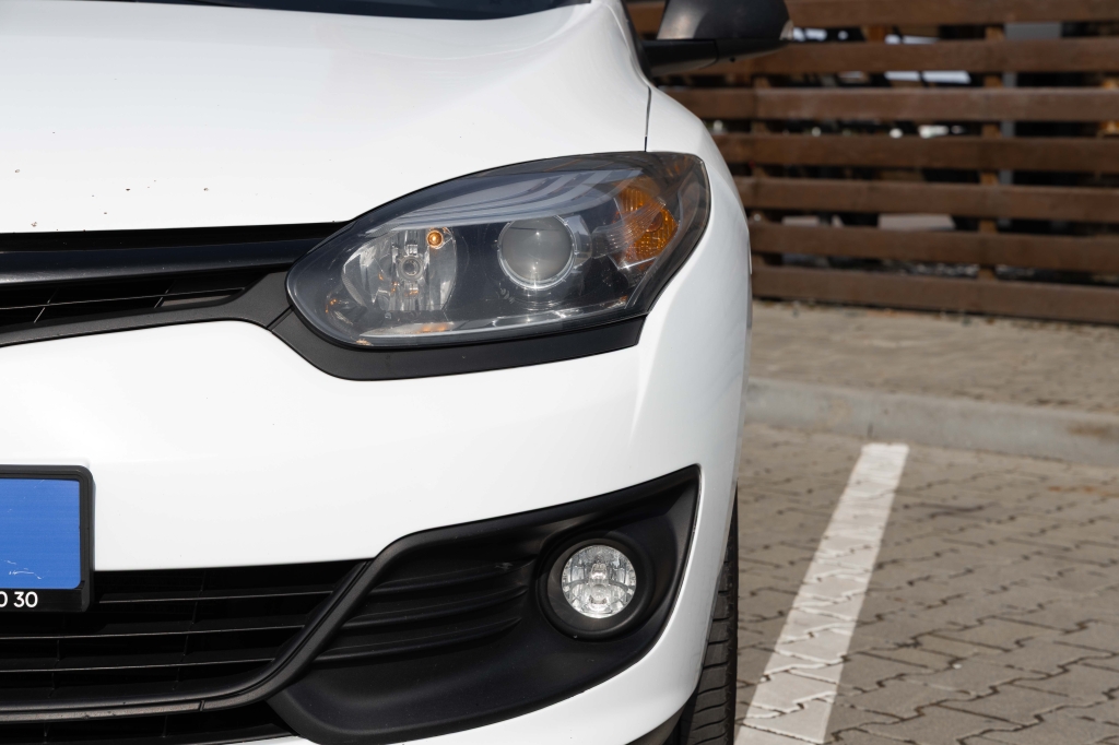 Renault Megane 2014 фото 2