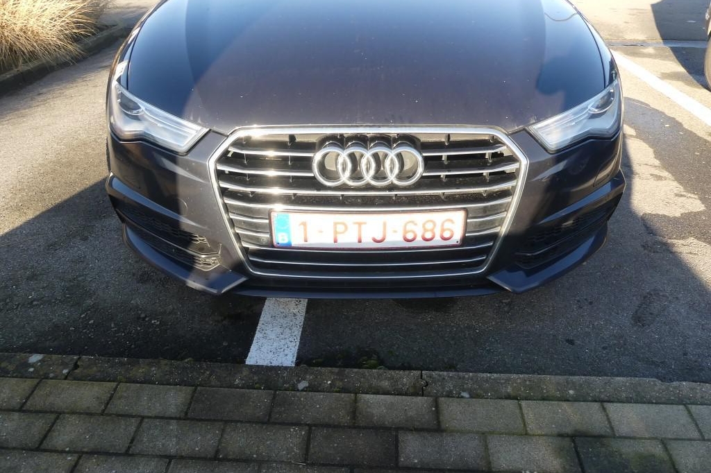 Audi A6 Avant 2016 фото 30
