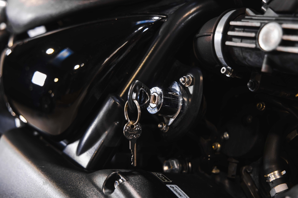 Triumph Thunderbird 1700 2016 photo 16