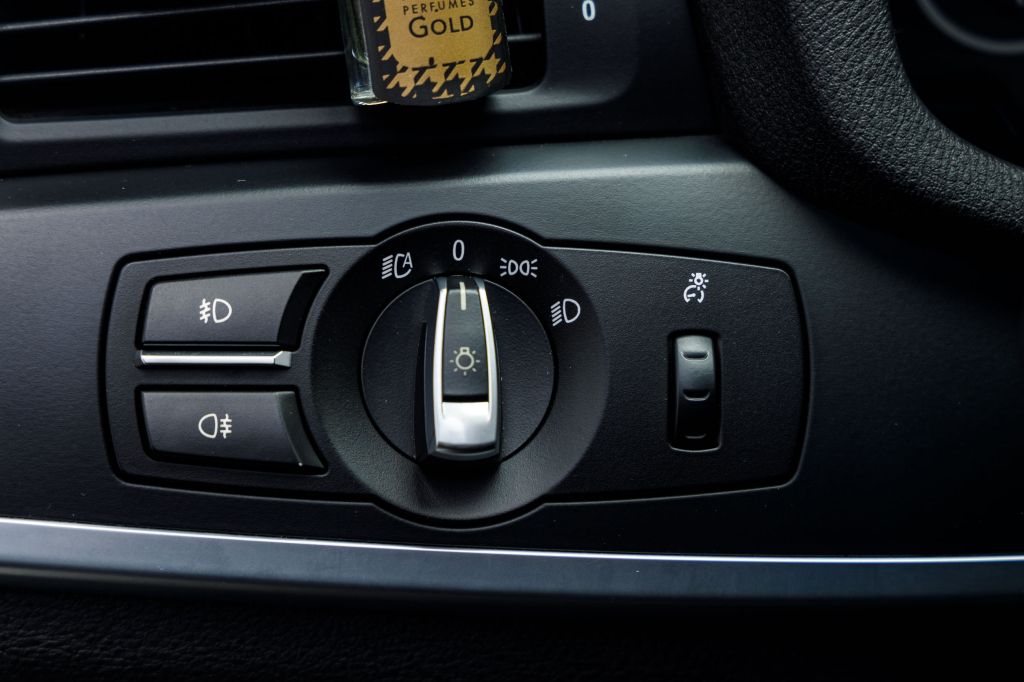 BMW X5 35dX 2017 фото 23