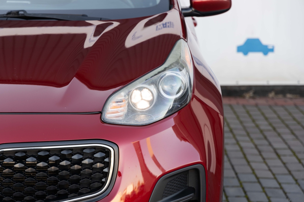 Kia Sportage 2016 photo 2