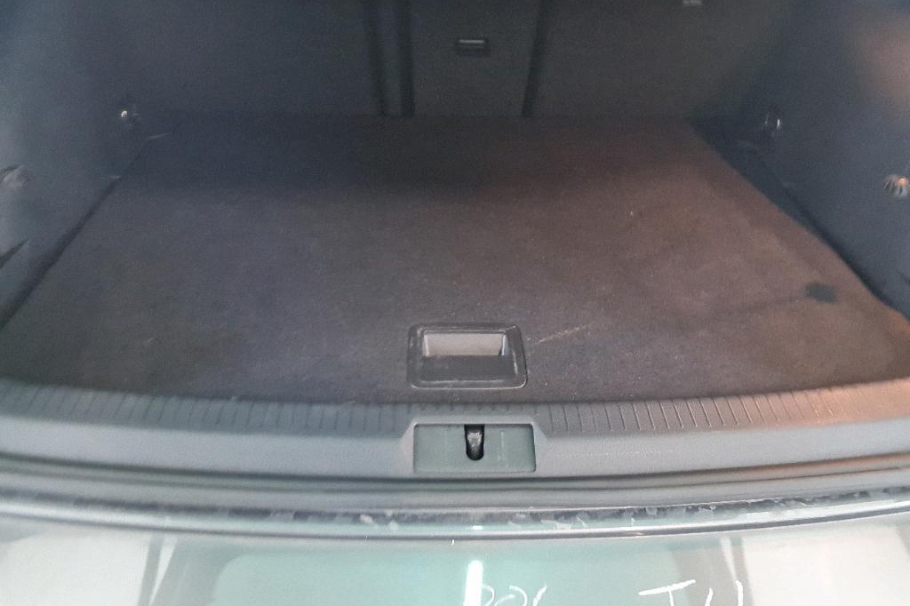 Volkswagen Golf 2019 фото 15