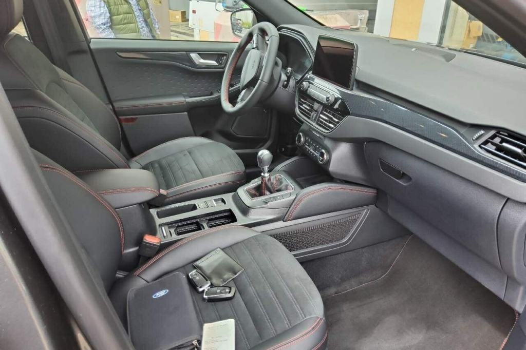 Ford Kuga 2020 фото 3