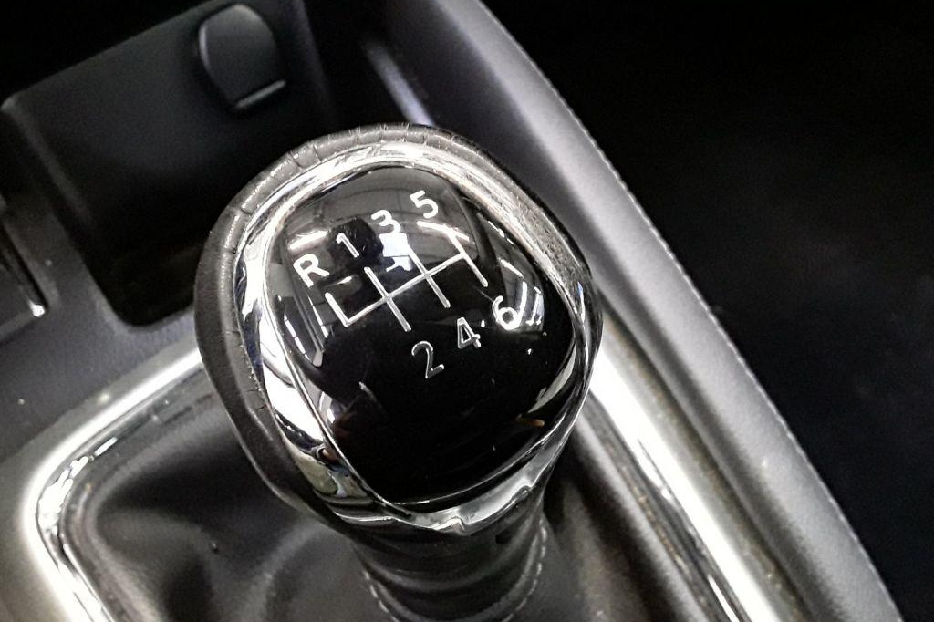 Nissan Qashqai 2016 фото 27