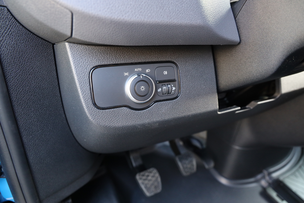 Mercedes-Benz Sprinter 2023 фото 6