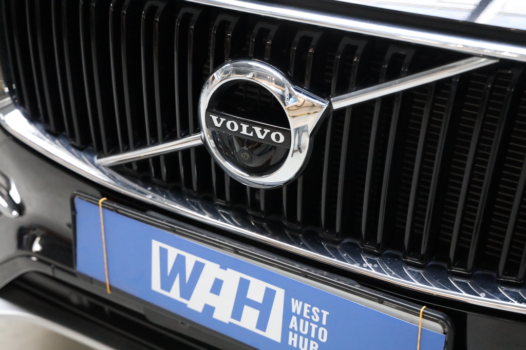 Volvo XC90 2019 photo 30