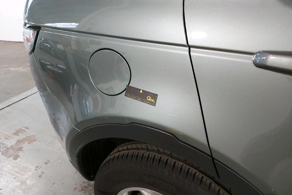 Land Rover Discovery Sport 2016 фото 10