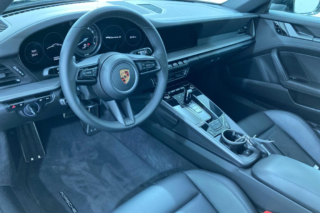 Porsche 992 2019 фото 2