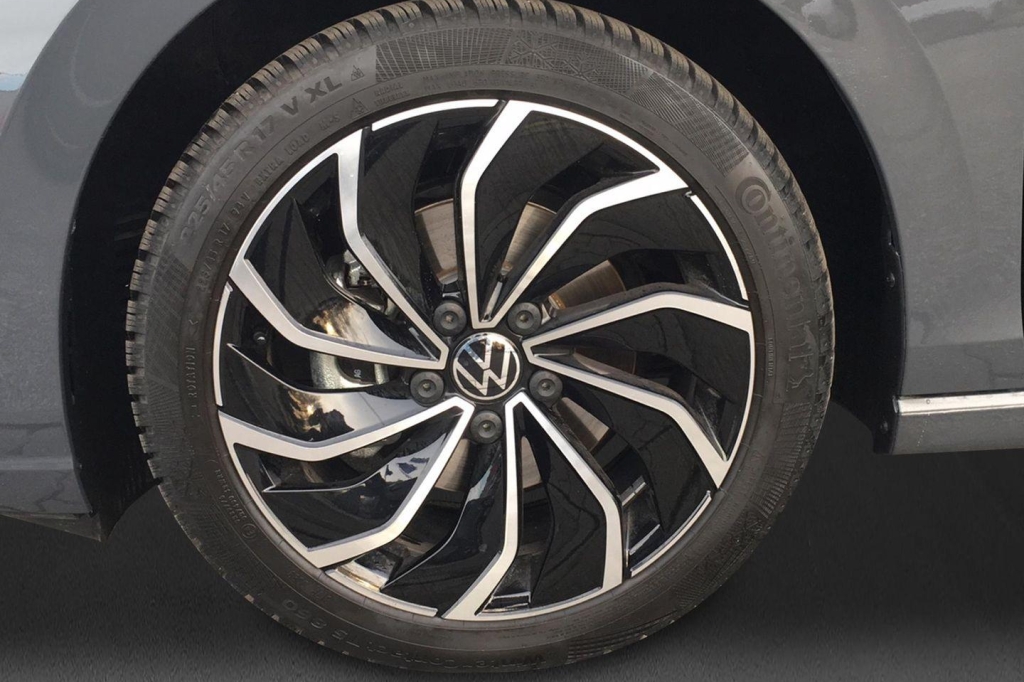 Volkswagen Golf Variant 2021 photo 4