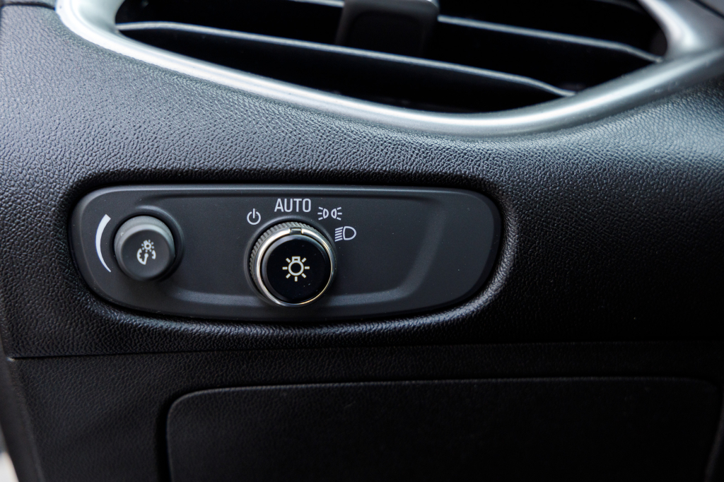 Chevrolet Malibu LS 2016 photo 18