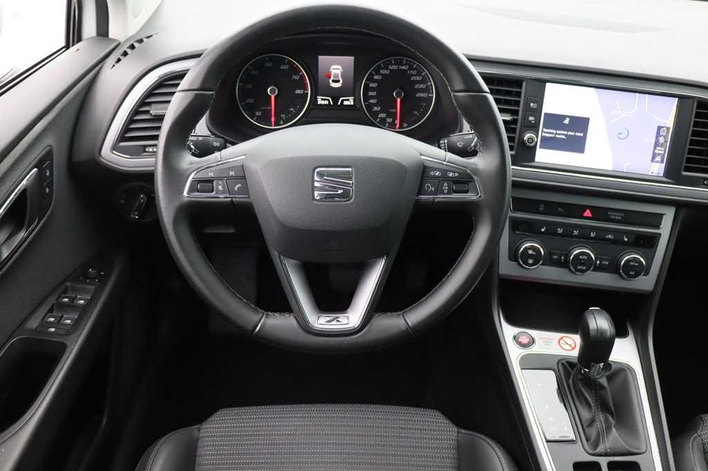 SEAT Leon 2017 photo 1
