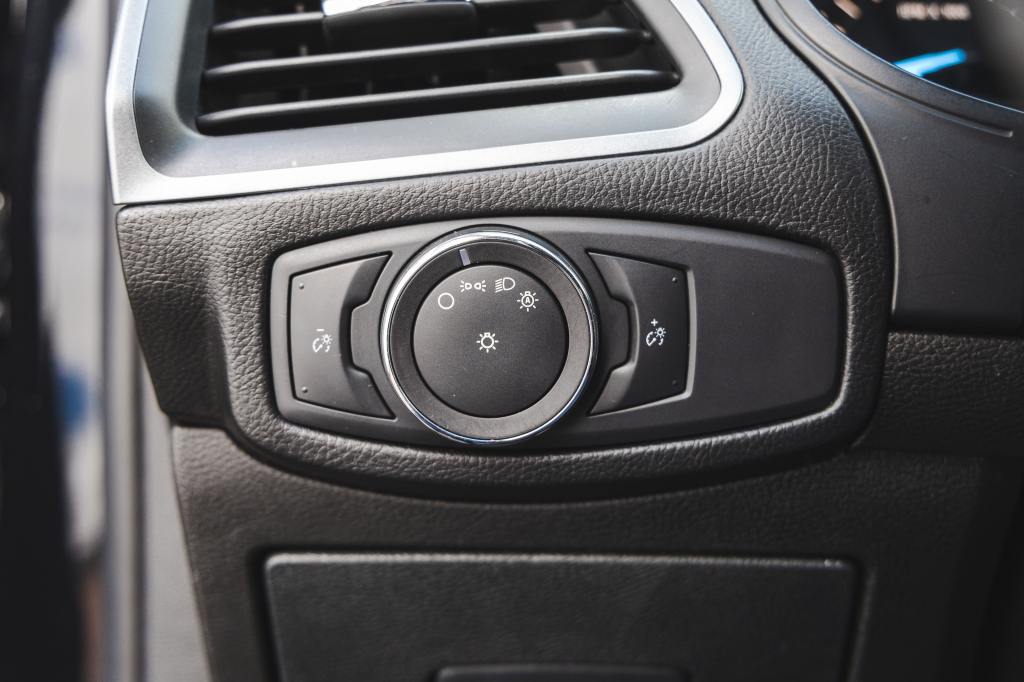 Ford Edge 2016 фото 16