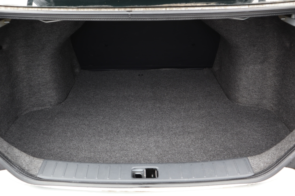 Nissan Versa 2016 фото 16