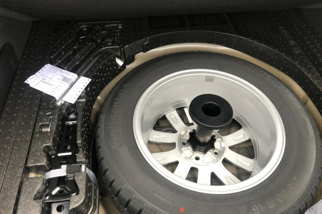 Volkswagen Passat B8 Business   2020 photo 19