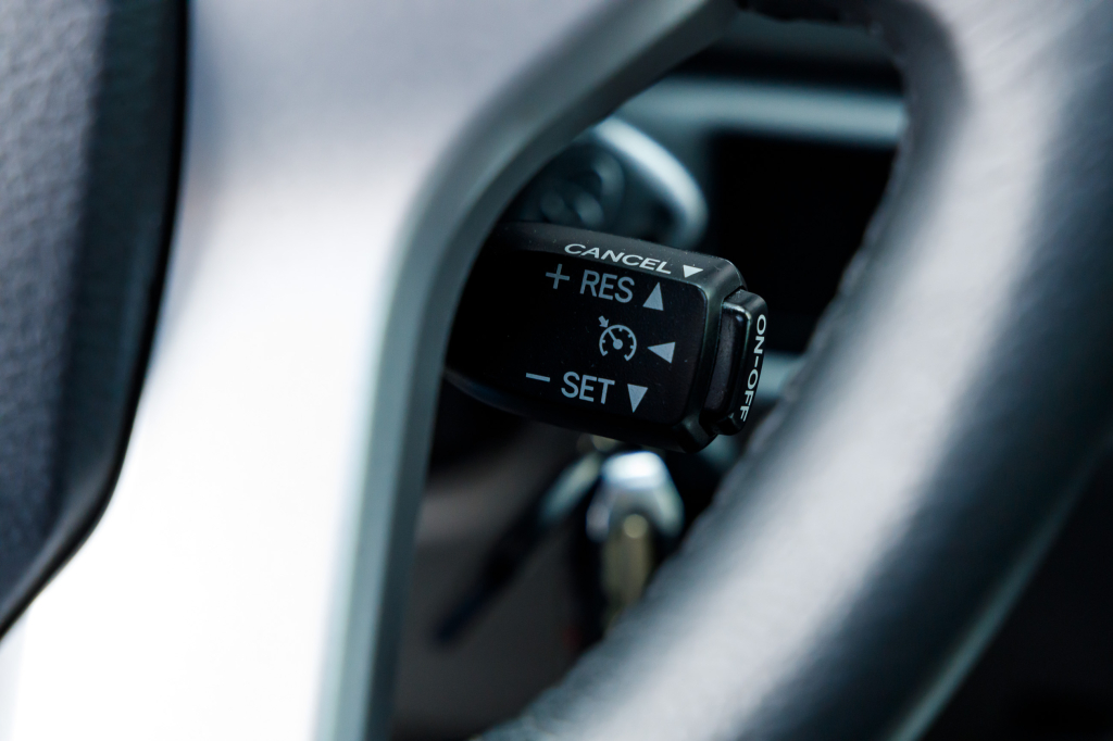 Toyota Sequoia 5.7 Dual VVT 2016 photo 13