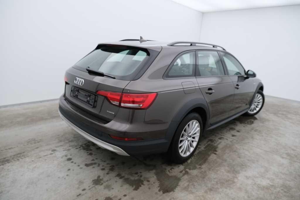 Audi A4 Allroad 2018 фото 1