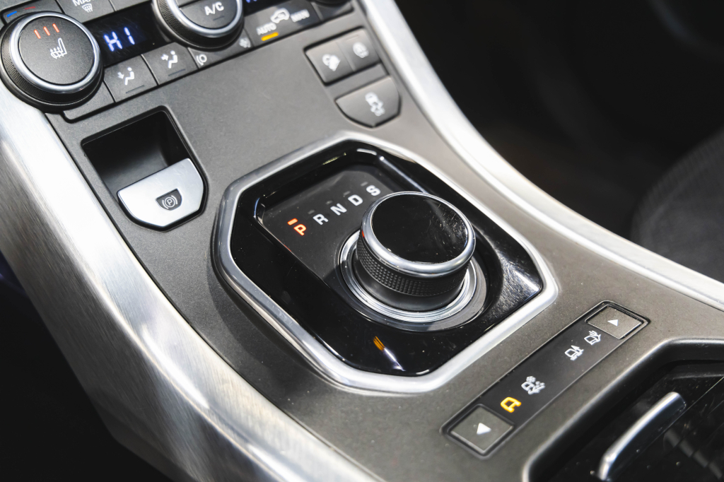 Land Rover Range Rover Evoque 2017 фото 25