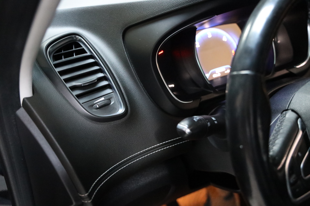 Renault Scenic 2017 фото 13